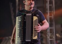 *Tá convocado: Tarcísio do Acordeon retorna ao São João de Candeias após 3 anos*